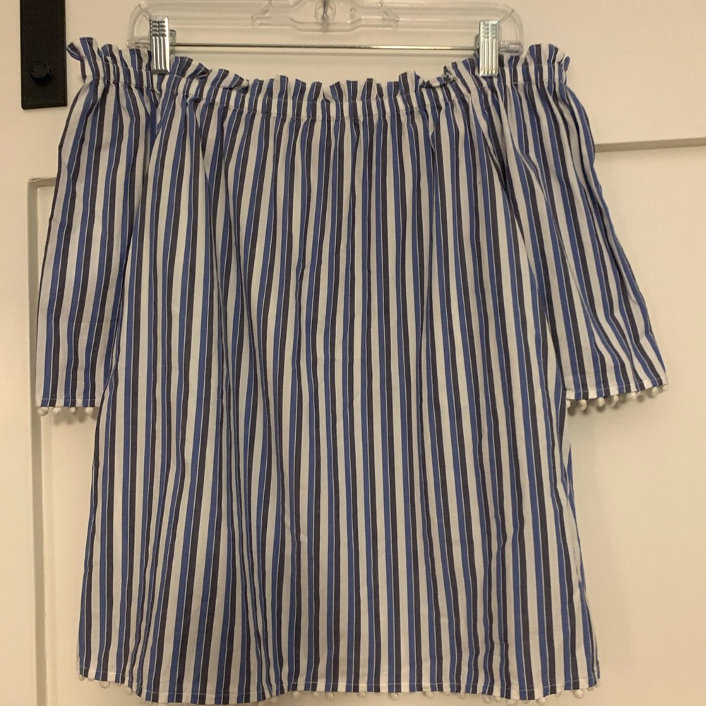 Trina Turk off the shoulder woman’s shirt